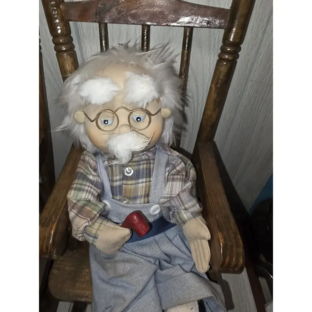 Vintage German Oma And Opa Grandma Grandpa Handmade Dolls In Rocking Chairs Read